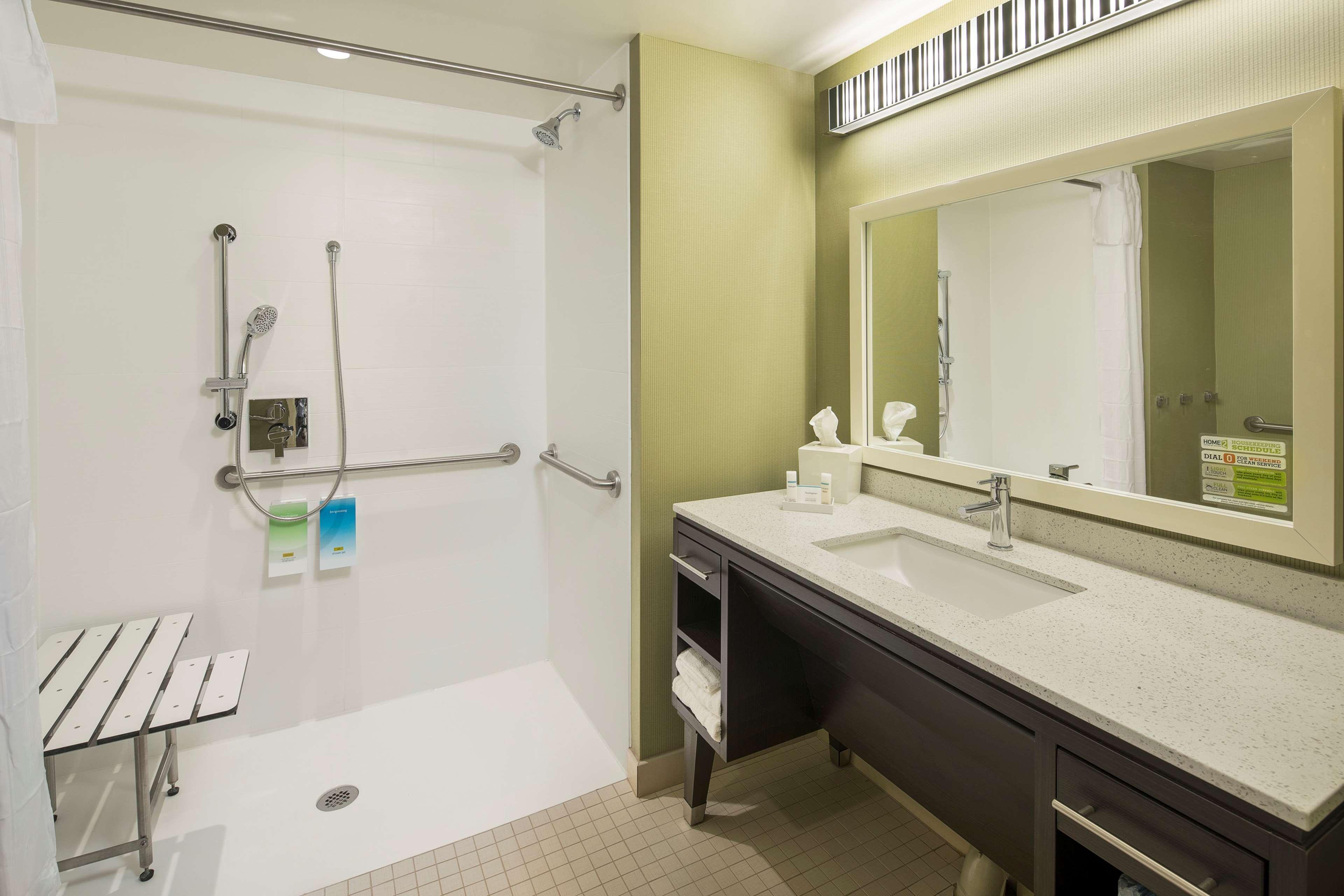 Hotel Home2 By Hilton South Bend 3*