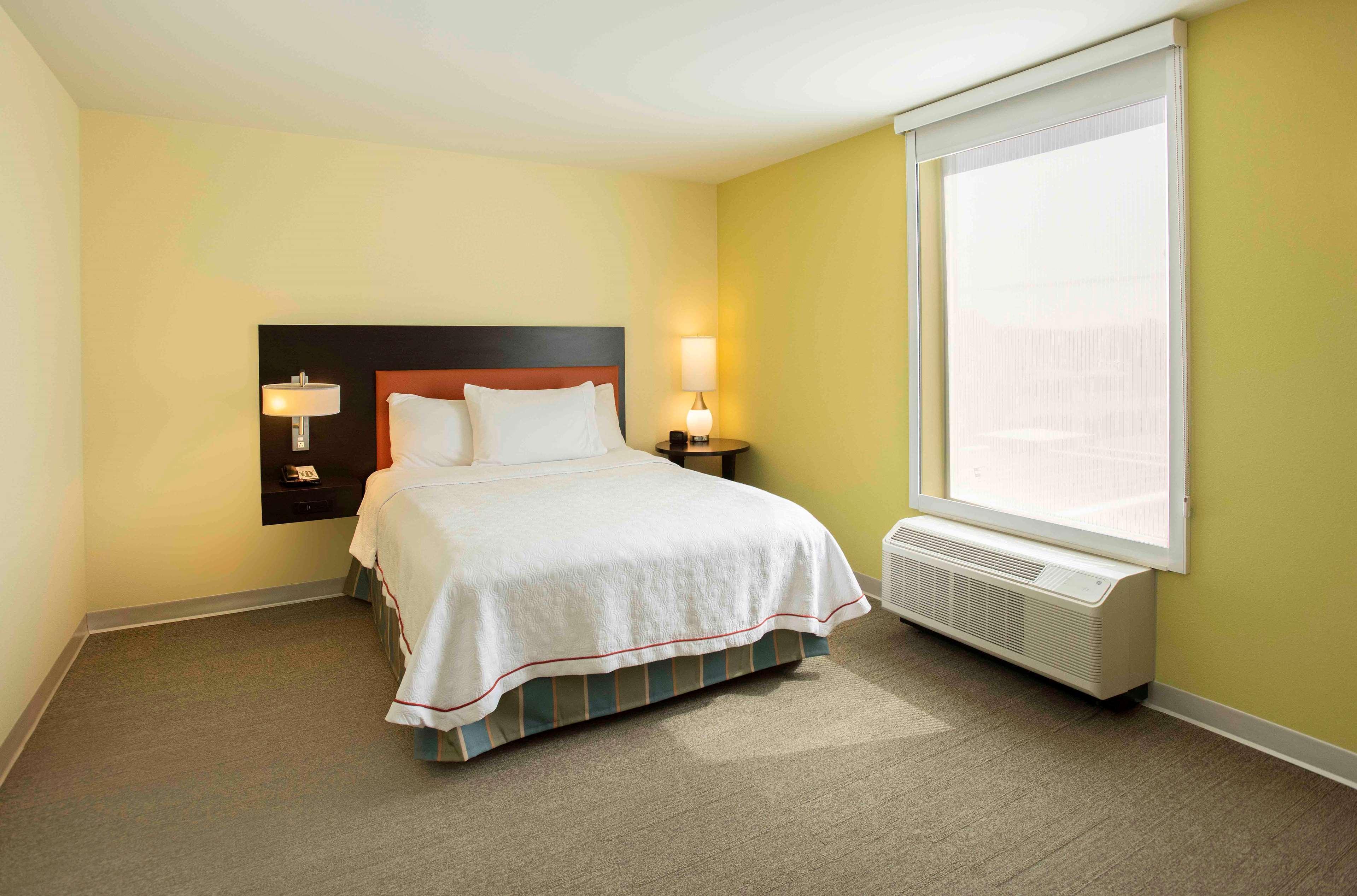 Home2 By Hilton South Bend 3*