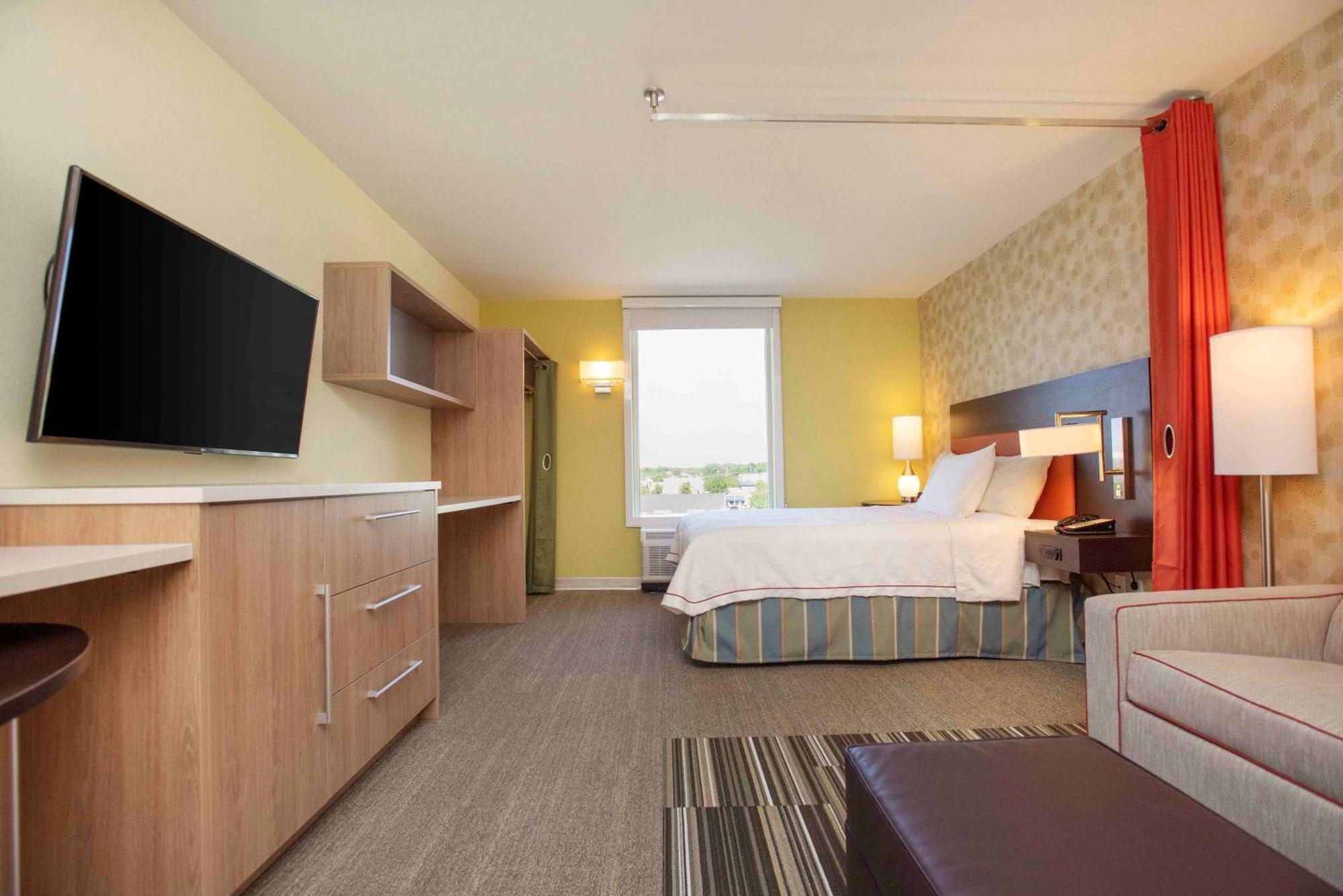 Home2 By Hilton South Bend Hotel